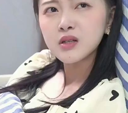 懷孕后，渣老板每天都想拿掉我的崽(全集)